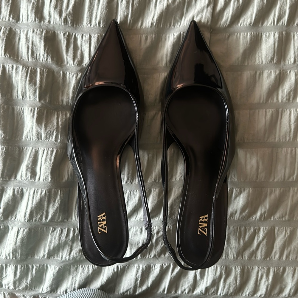 Patent leather sling-backs size 38